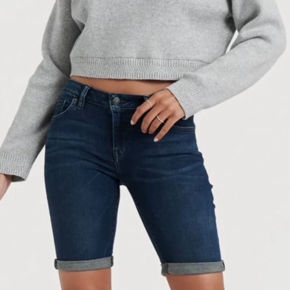 Lucky Brand Bermuda Dark Wash Whiskered Stretch Cuff Hem Denim Shorts (14/32) - Picture 1 of 16